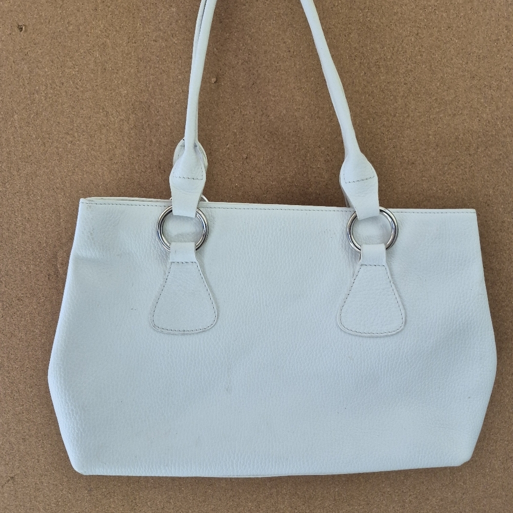 Claudia Firenzi White Leather Purse Bag